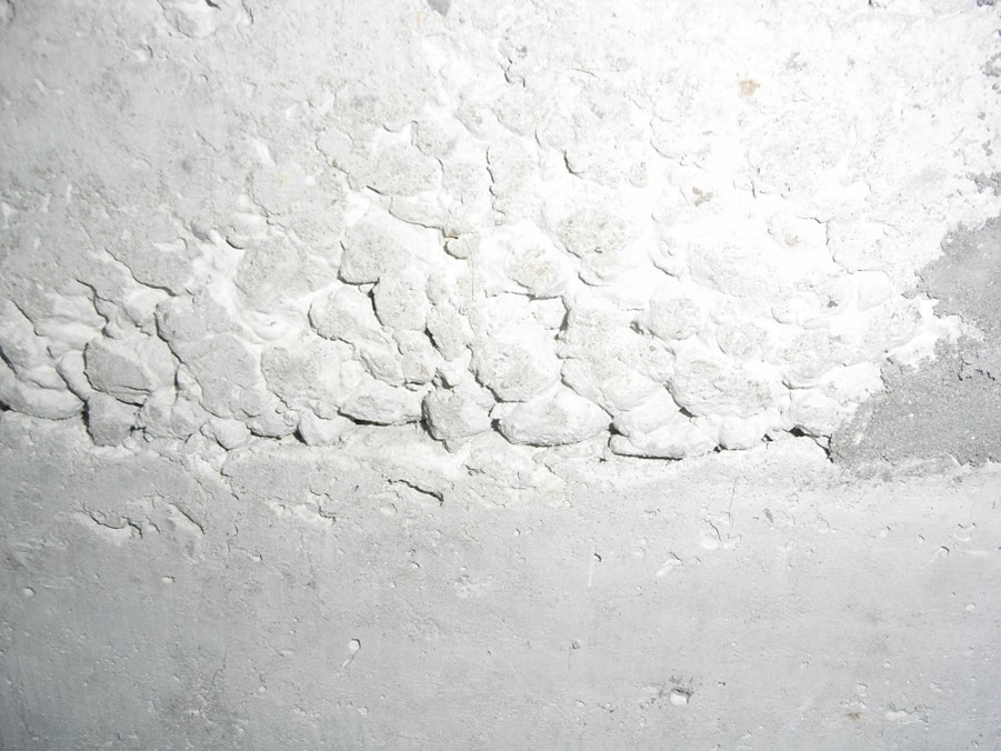 فوق روان‌کننده بتن چیست؟ بررسی کامل کاهنده قوی آب، انواع و کاربردها